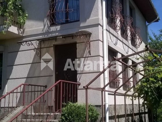 Капітальний будинок з ремонтом в населеному пункті Сухий Лиман Сухий Лиман