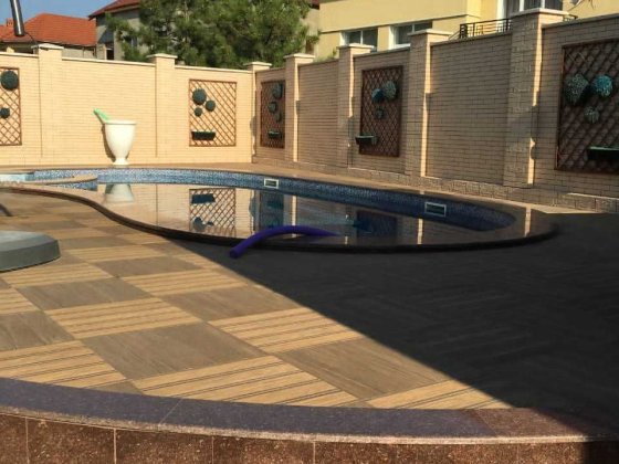 Шикарний будинок в Совіньйоні. Лиманка