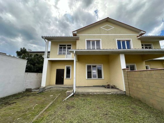 Дуплекс в Совиньйоні на шикарній вулиці. Лиманка