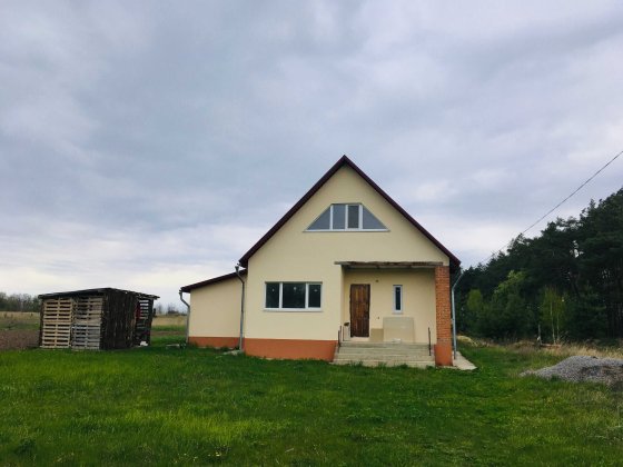 Новий будинок біля лісу Тростянець, 1 спальня+гараж + другий поверх Тростянец