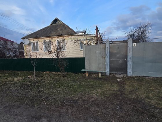 Продається будинок м.Буринь Бурынь