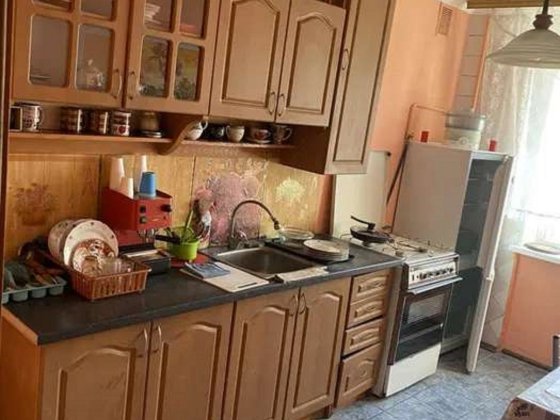 Продаж 3-к квартири вул. Хорольська 10 Київ