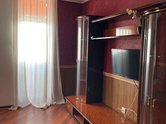 Продаж 2-к квартири вул. Митрополита Андрея Шептицького 10
