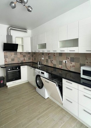 Продаж 1-к квартири вул. Заболотного 148, ЖК Кришталеві Джерела. - фото 1