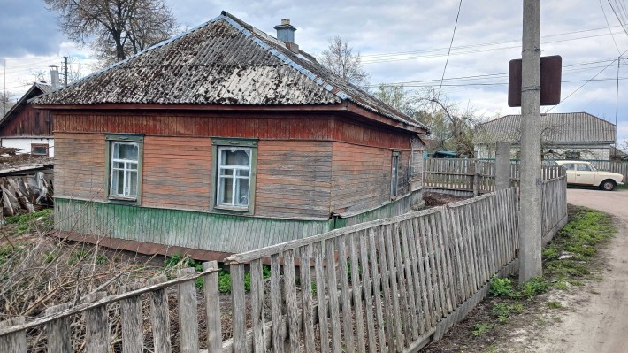 Продам будинок в центрі міста Мена. - фото 1
