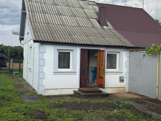 Продається частина домоволодіння в Сторожинці Сторожинець