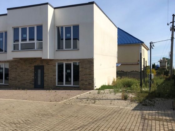 Терміновий продаж.  Таунхауз   район Спортивної Чагор ( монолітно каркасний) Чагор