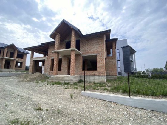 Продається будинок в селі Великий Кучурів біля Рутки Великий Кучурів
