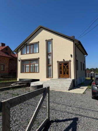 Продається сучасний будинок у с. Великий Кучурів - фото 1