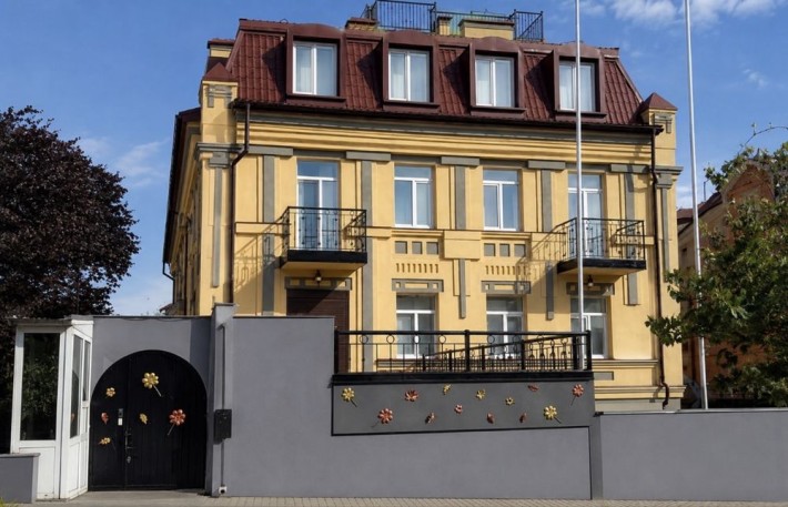 Продаж без % ОСЗ 1005 м² під клініку, офіс, посольство, 4 поверха з ліфтом на Подолі - фото 1