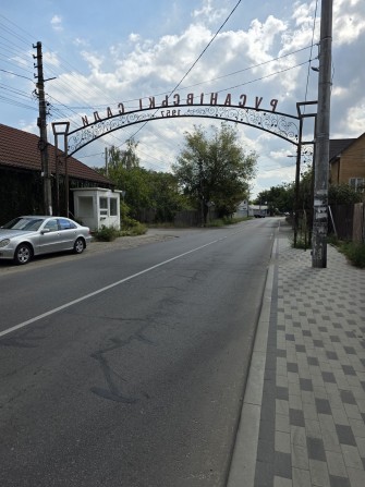 продаж отдельно стоящего здание(будинок) комерційне(жиле) Русанівскі сади ул.садова - фото 1