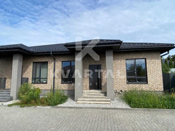 Продам Дуплекс в Лісовій частині Бучі. Центральні комунікації. - фото 1