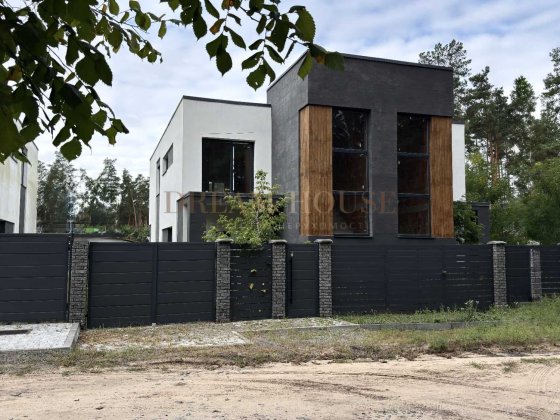 Продаж дуплекса в м.Буча, вул. Інтитутська Буча
