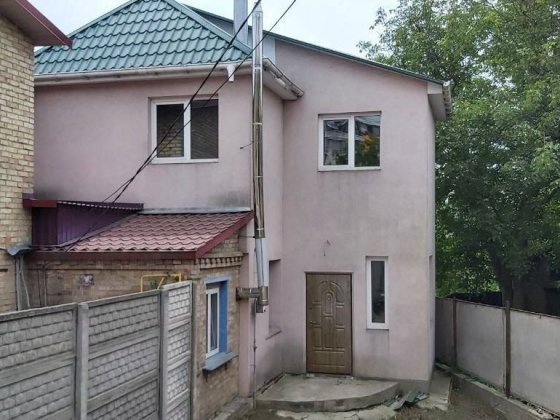 Продам будинок в Бучі по ціні 1к квартири Буча