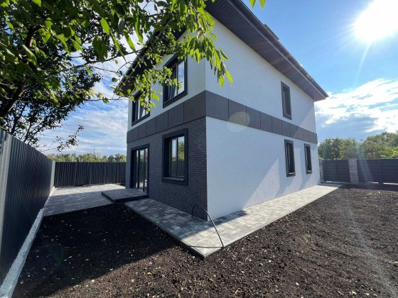 Продам Окремий Будинок, Буча, 125м2, з Газом, 300м до Новуса, зроблена штукатурка, є власний автонав Буча
