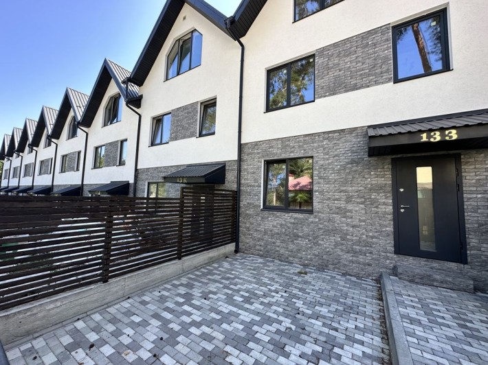 • Без комісії | Продам | Буча | Таунхаус 120 м² на 1,2 сотки, газ, міські комунікації | від власника - фото 1