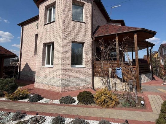 Продам будинок з ремонтом | Місто Буча | Велика ділянка, лазня, автонавіс, фруктові дерева | Від вла Буча