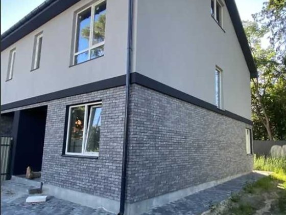 Кутовий таунхаус у Бучі | 120 м² + мансарда | 3 сотки  | Два паркомісця | Газ | $105 000 Буча