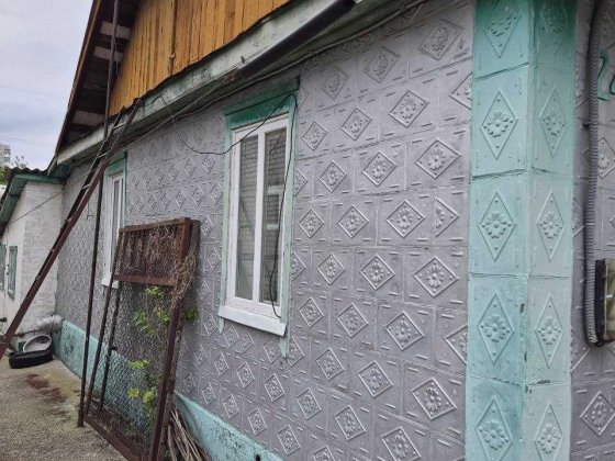 Продам 1/2 БУДИНКУ в р-ні 1 міської лікарні. 26000 Кременчук