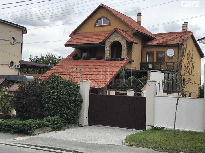 Продам 3х поверховий будинок 408м2 Київ Добрий шлях 63 Голосіївський район - фото 1