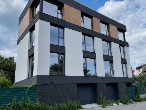 Новий будинок 171 м² біля м.Голосієво, поблизу лісу— власне подвір’я, тераса | $199 000