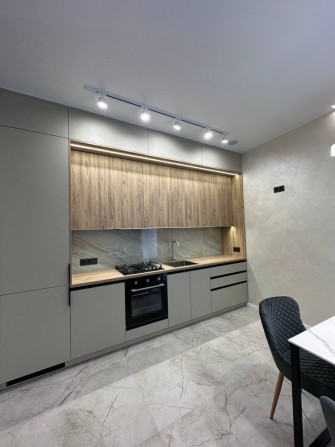 Продам будинок з ремонтом в місті Ворзель, 100 м², ділянка 4,5 сотки — 195 000 $. Без Комісії Для По - фото 1