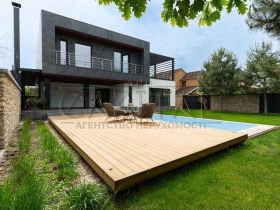 Продаж Будинок осокорки Київ  с бассейном, 0 уровнем (бомбоубежищем)