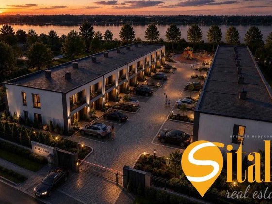 Сучасний таунхаус на Осокорках з видом на Дніпро, Sky River Київ
