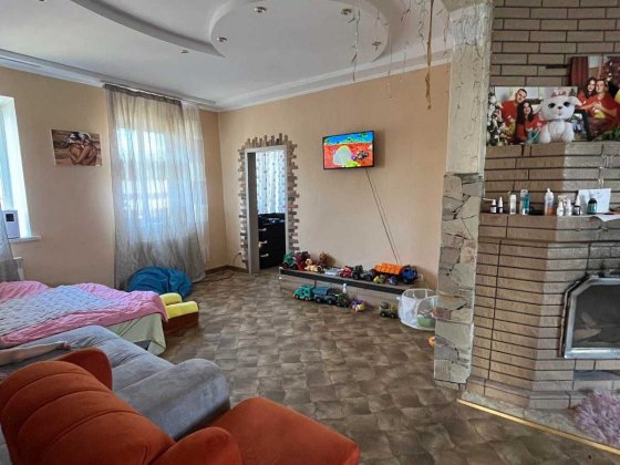 Продаю будинок гарний стан Кривой Рог