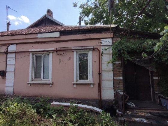 Продам 1/4 котеджу по Сімбірцева Кривий Ріг