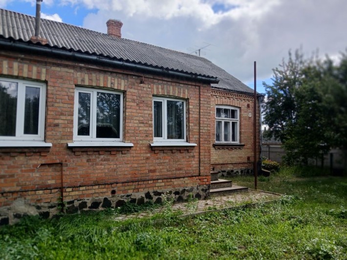 Продаж будинку у місті Луцьк - фото 1