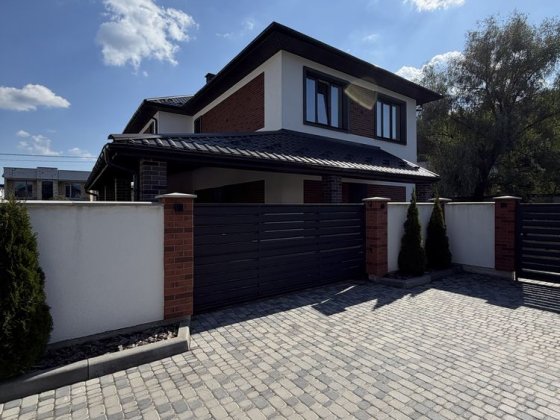 Будинок 200 м² Ходосівка Лісники Київ 5 км Мануфактура Новообухівська траса 8 соток 260000$ Газ Пано Буча