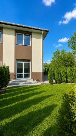 Продаж таунхауса у місті Луцьк 5 хв до Центру - фото 1