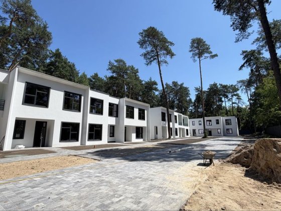Без% Продаж таунхауса КМ Forest Home