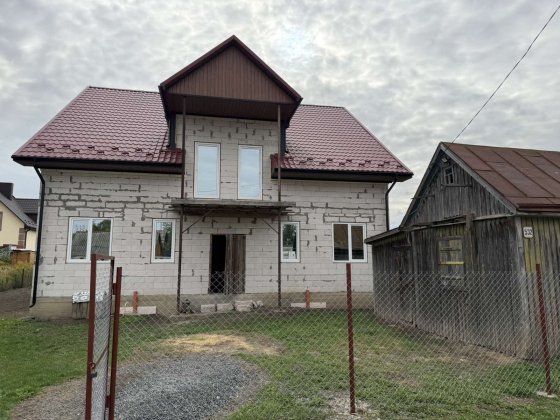 Продаю будинок на дачному масиві Промінь.. Луцьк