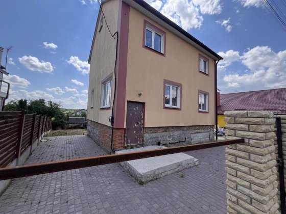 Продається 2-поверховий будинок 149 кв.м з матеріалами! (СТ «Тепловик», Дубово) Хмельницкий