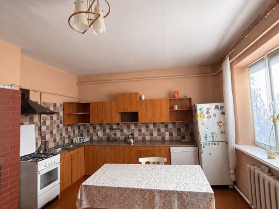 Терміновий продаж будинку, заходь і живи. 260 м2 Рівне