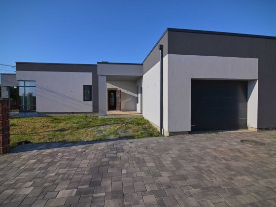 Одноповерховий Twin House з гаражем на Газовику! Без комісії для покупця!! Рівне