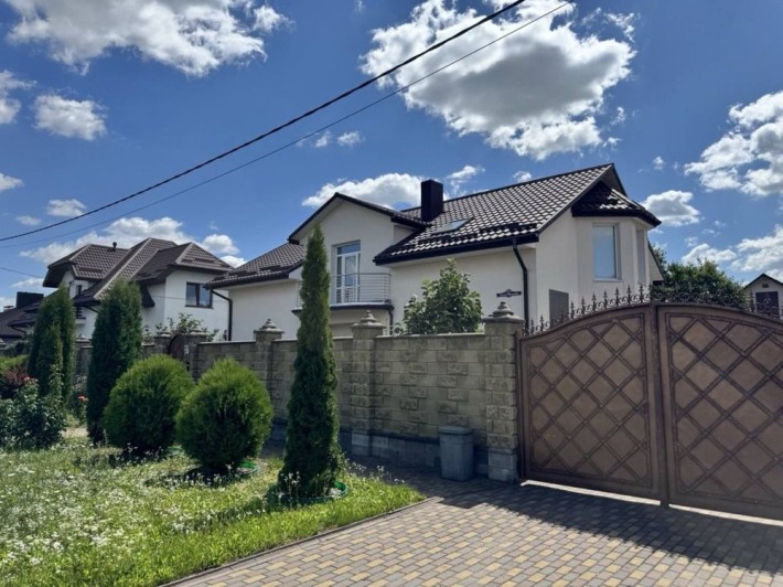 Продаж будинку м. Рівне - фото 1