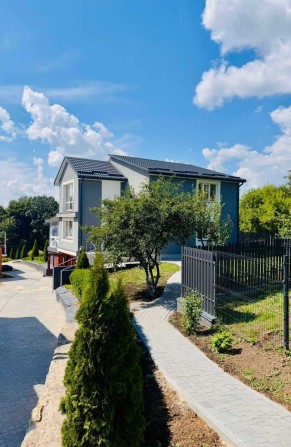 Продаж сучасного будинку з  ландшафтним дизайном село Стуфчинці - фото 1
