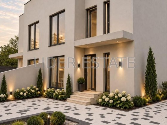 Продаж дуплекса в Ужгороді: 4 кімнати, 140 м², 4.5 сотки – ваша нова оселя чекає! Ужгород