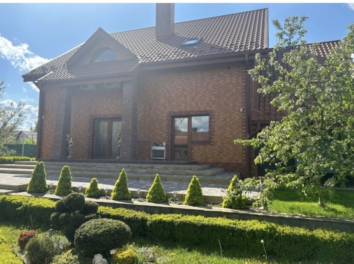 Продажа дома с бассейном та офісом - фото 1