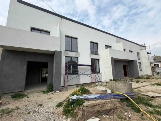 Таунхаус в сторожниці по ціні квартири Ужгород