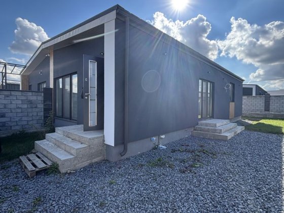 Продаж 3-кімн. котеджу | Рівне, масив Сонячний | 70 м² | 3 сотки | $115 000 Рівне