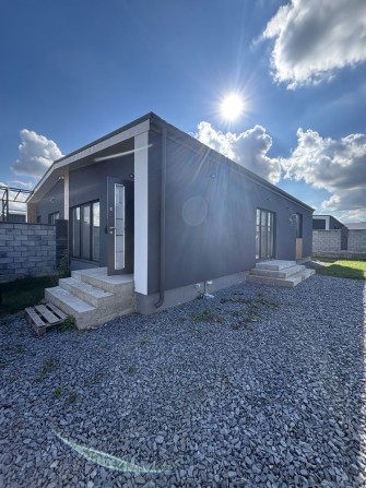 Продаж 3-кімн. котеджу | Рівне, масив Сонячний | 70 м² | 3 сотки | $115 000 - фото 1