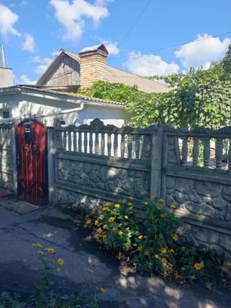 продається частина будинку - фото 1