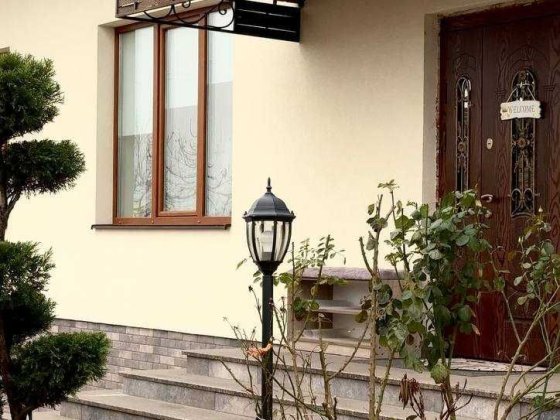 Преміальний одноповерховий будинок 220 м² на 14,4 сот | Щасливе / Новий Двір Ровно