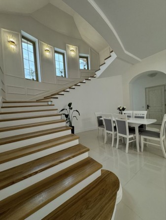 Продаж неймовірного будинку - фото 1