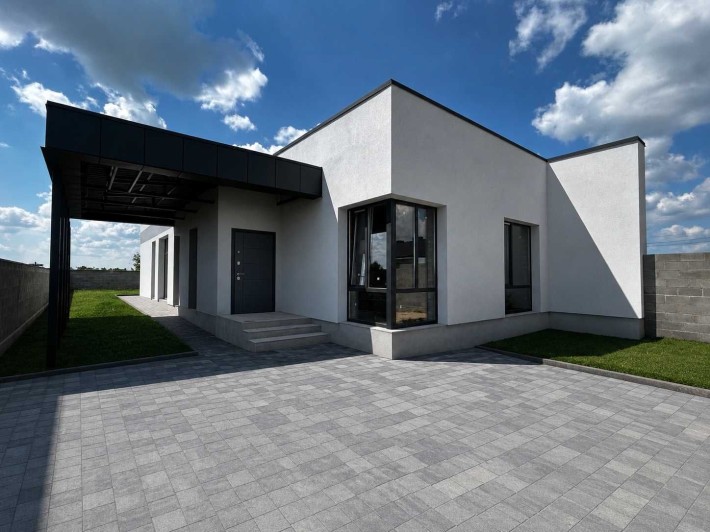 Продам сучасний котедж після забудовника, 133 м², 4.6 сотки - фото 1