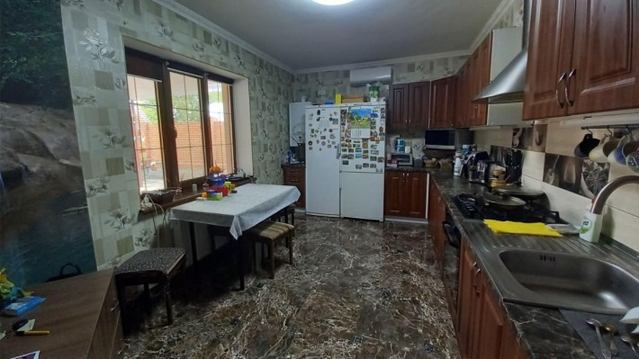 Продам капітальний будинок в районі пр Металургів - фото 1